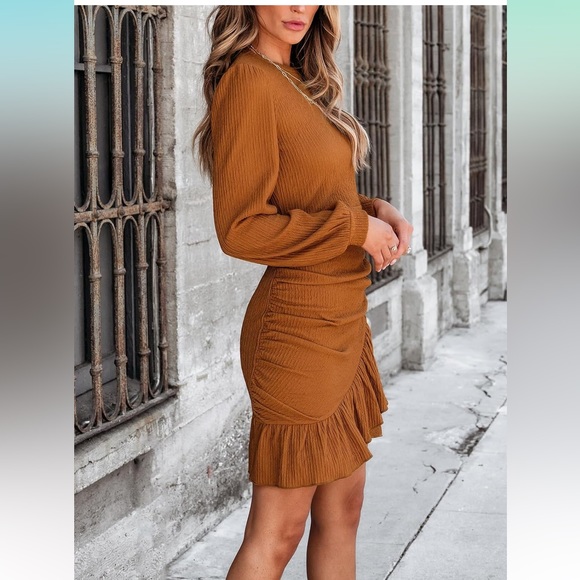 CUPSHE Women's Long Sleeve Dress Crew Neck Ruffle Hem Ruched Mini Dresses size L - Picture 6 of 7